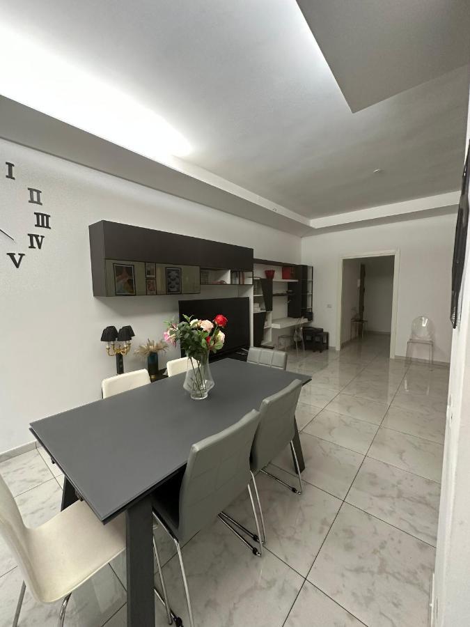 Celio 83 Luxury Apartamento Roma Exterior foto