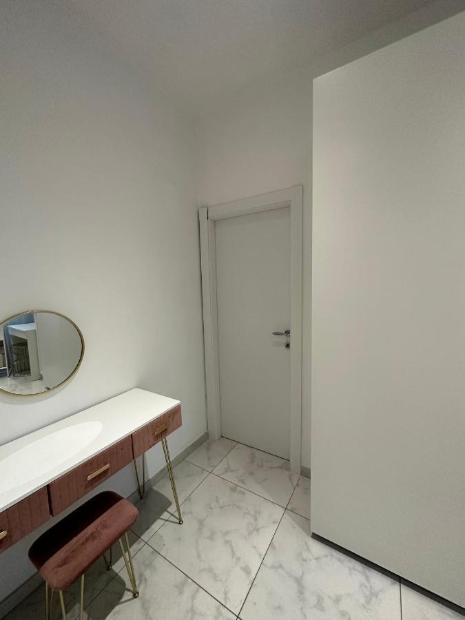 Celio 83 Luxury Apartamento Roma Exterior foto