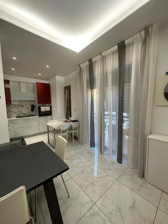 Celio 83 Luxury Apartamento Roma Exterior foto